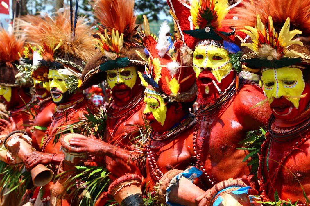 The Huli Wigmen Tribe luxury holiday