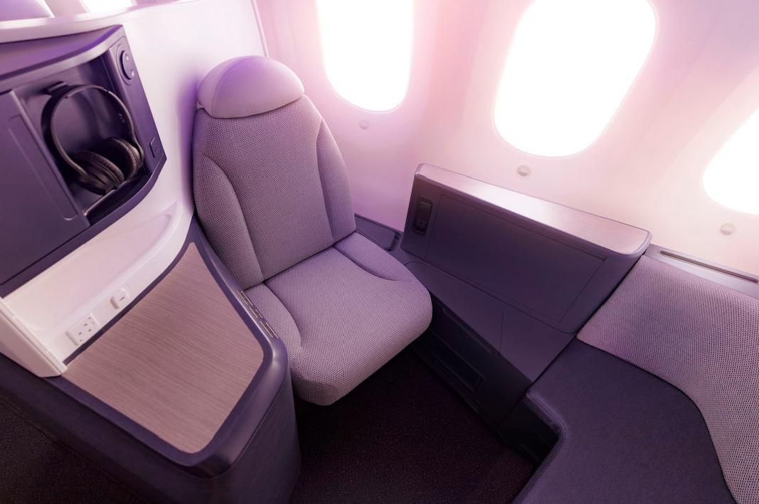 The Business Premier Luxe™ seats onboard Air New Zealand.