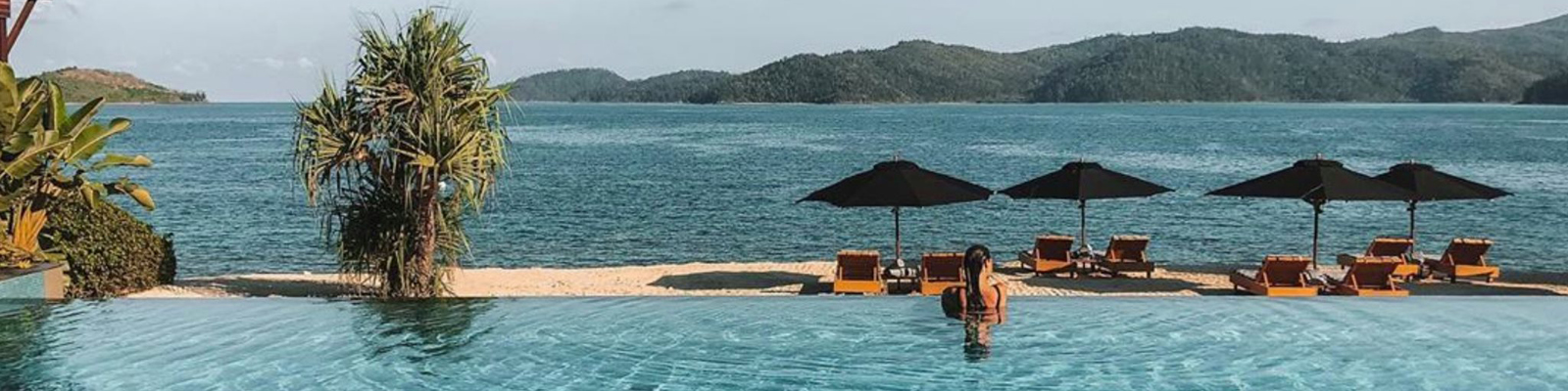 Top Australian Overwater Bungalows | Travel Associates