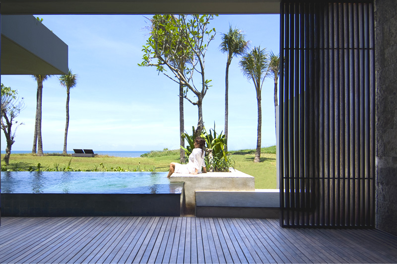 Beach Villa with pool at Alila Villas Soori. Image: Alila Hotels & Resorts