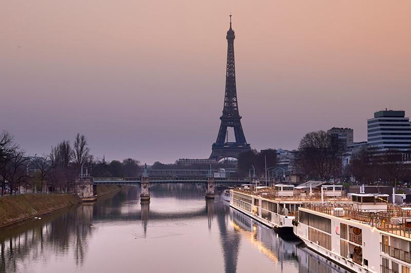 Viking-River-Cruise eiffel tower