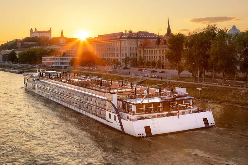 Amawaterways AmaMagna Luxury Cruise