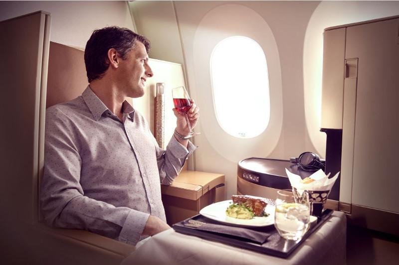 Etihad Business Class Review - Dining