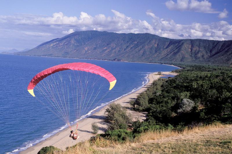 Travel Associates Queensland By Air: Get High in the Sunshine State