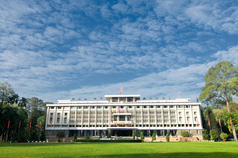 Travel Associates The Orient Calls