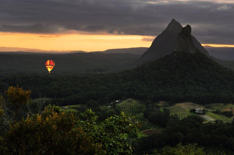 Travel Associates Queensland By Air: Get High in the Sunshine State