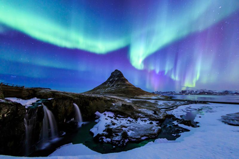 Kirkjufell Mountain iceland