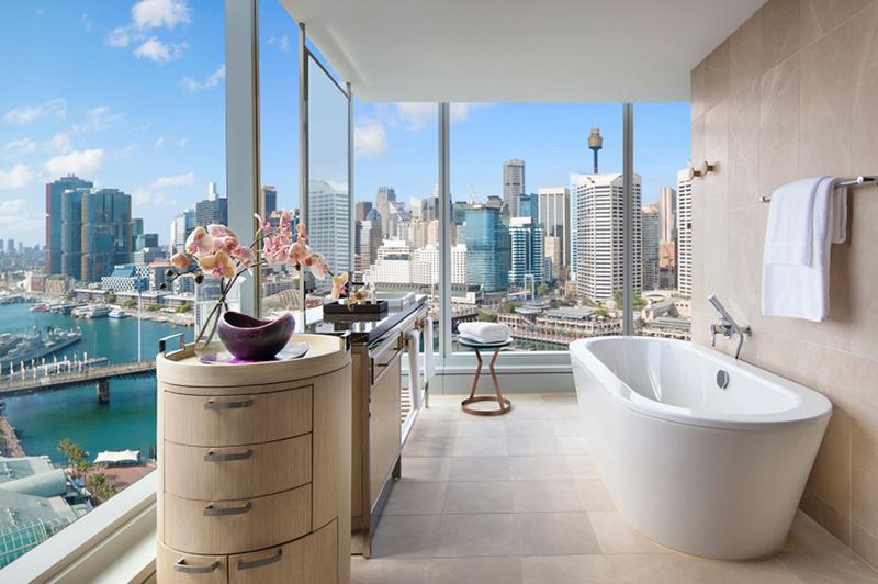 Luxury Corner Room, Sofitel Darling Harbour, Sydney
