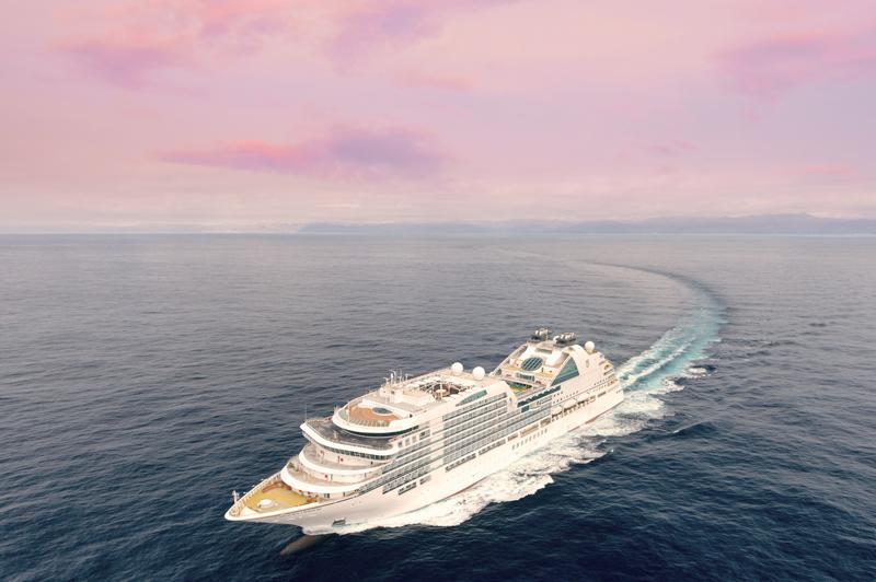 Seabourn_Ovation_Exterior02.jpg