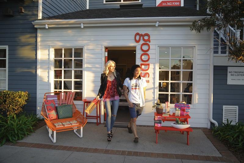 Travel Associates Santa Monica: How to Experience LA's Coolest Beach Destination