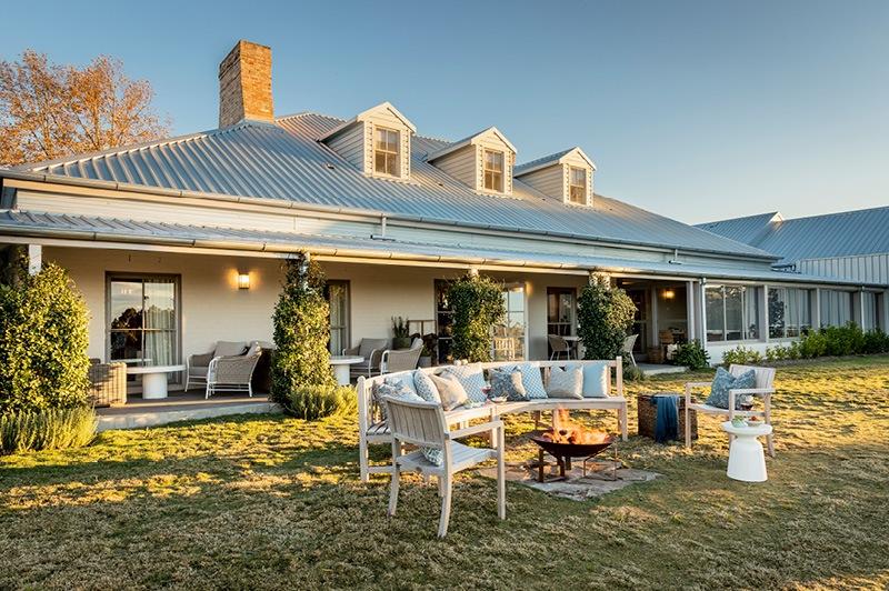 Lounge firepit, Spicers Guesthouse