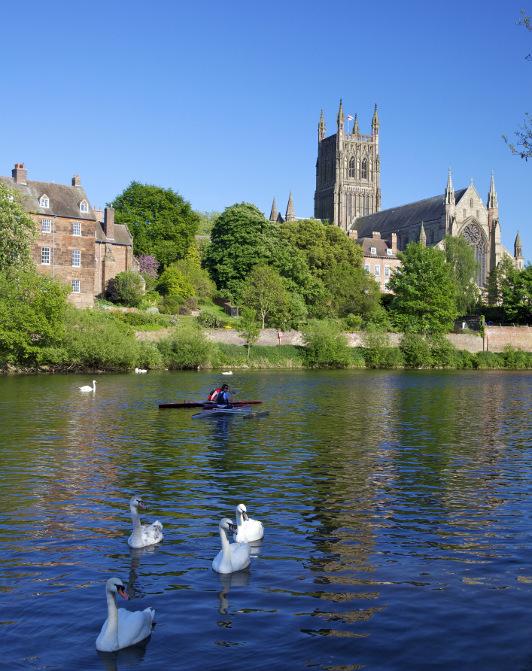 Worcester Cathedral, backroads tours England